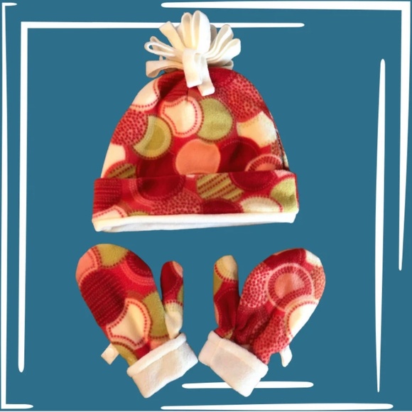 Handmade Fleece Hat and Mitten Set Pink Multi-Size 5-8 years - Picture 5 of 9